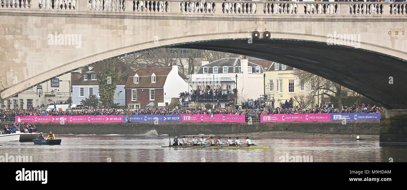 La ricerca sul cancro Boat Race Sat 24 marzo 2018 Foto Stock