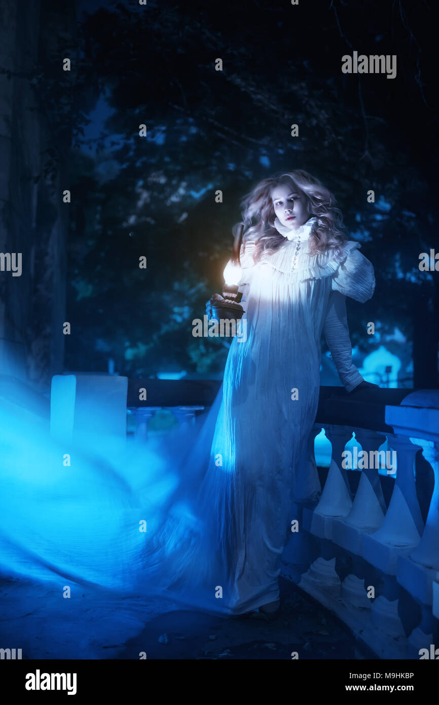 Ghost nella notte Foto Stock