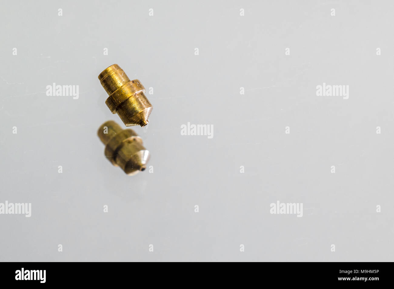 Chiudere metallico oggetto fabbricato che mostra i dettagli Foto Stock