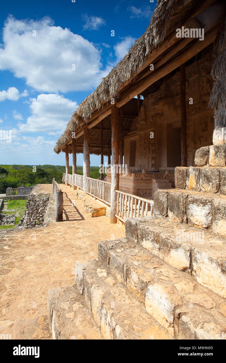 Le maestose rovine in Ek Balam. Ek Balam è un Yucatec-Maya sito archeologico entro il comune di Temozón, Yucatan, Messico. Foto Stock