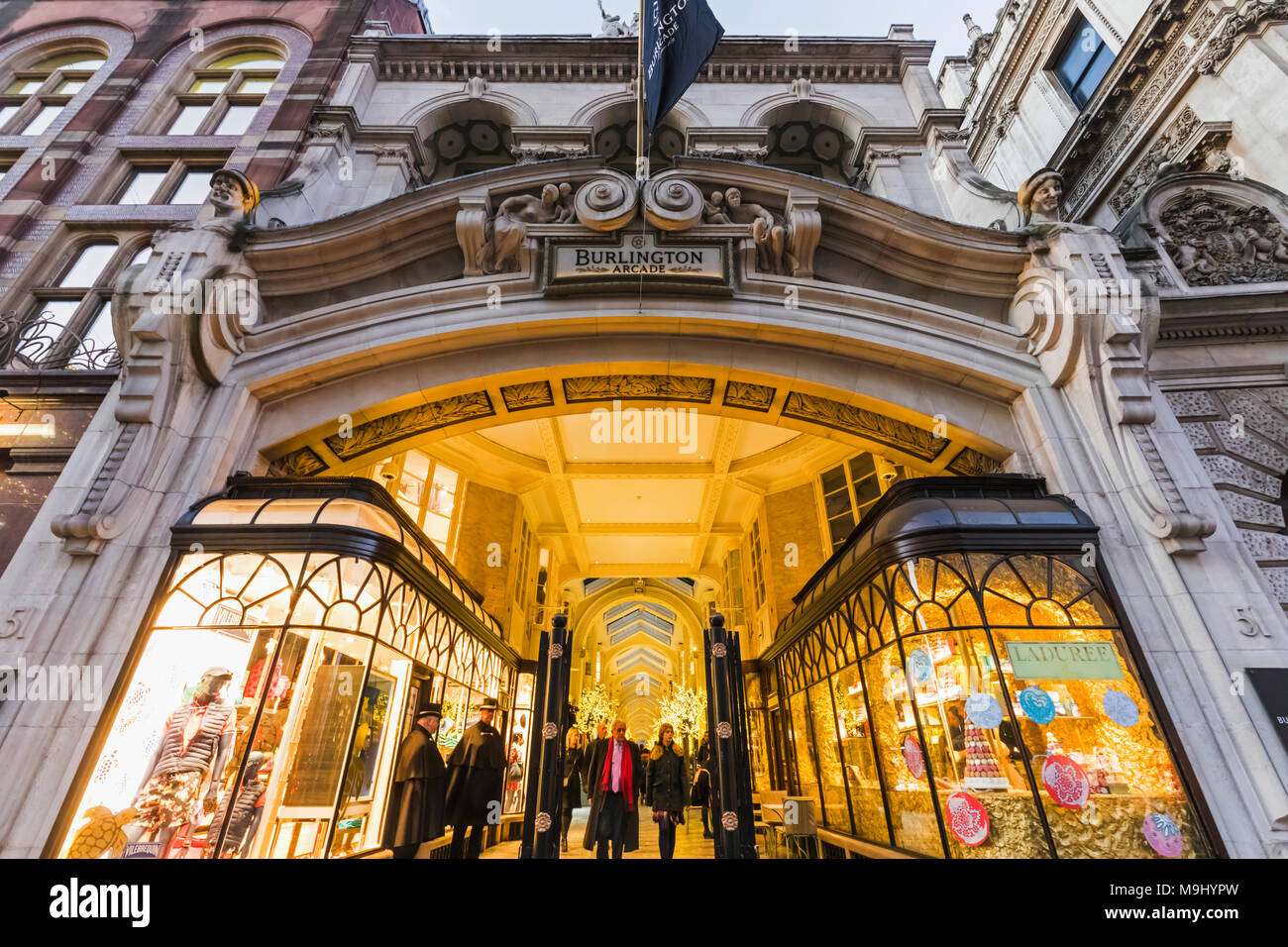 Inghilterra, Londra, Burlington Arcade Foto Stock