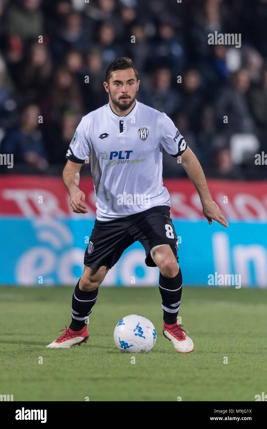 Andrea Schiavone di Cesena durante l'italiano 'Serie B' match tra Cesena 1-1 Perugia a Dino Manuzzi Stadium il 25 marzo 2018 a Cesena, Italia. Credito: Maurizio Borsari/AFLO/Alamy Live News Foto Stock