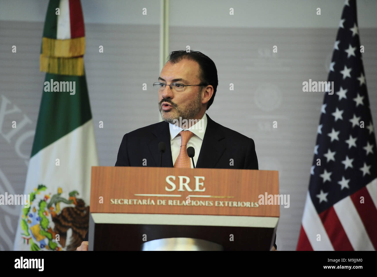 Città del Messico. 26 Mar, 2018. Segretario per gli Affari Esteri Luis Videgaray durante una conferenza stampa offre come parte di Kirstjen Nielsen visita di lavoro in Messico, egli parla di migrazione e di sicurezza Messico- U.S presso il Ministero degli Affari Esteri il 26 marzo 2018 a Città del Messico il credito: Carlos Tischler SOPA/images/ZUMA filo/Alamy Live News Foto Stock