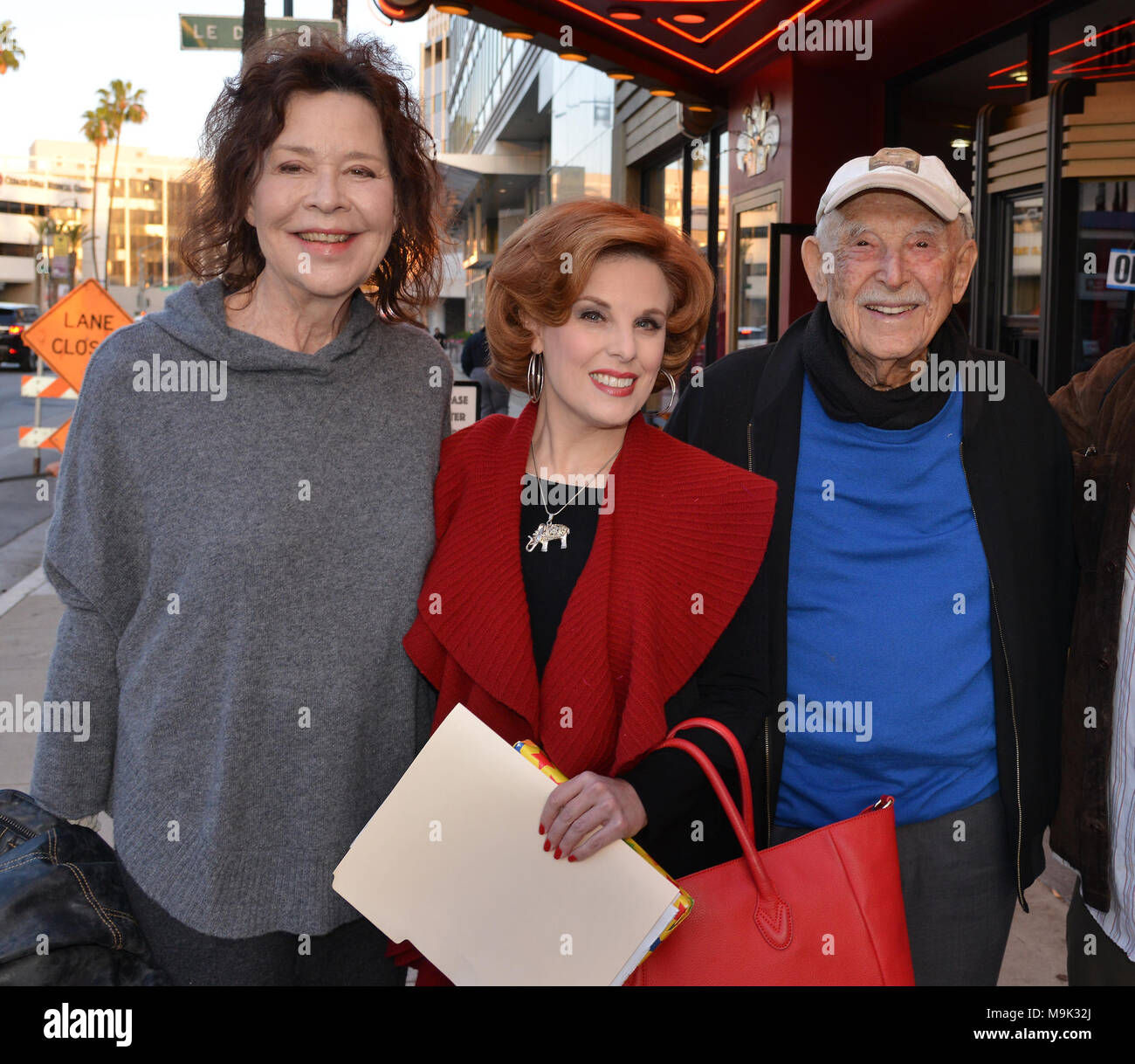 Samantha Harper Macy, Kat Kramer e Bill Macy assiste la quarantunesima edizione anniversario lo screening del Late Show a Ahrya Laemmle Arte teatro il Maggio 24, 2018 in Beverly Hills. Foto Stock