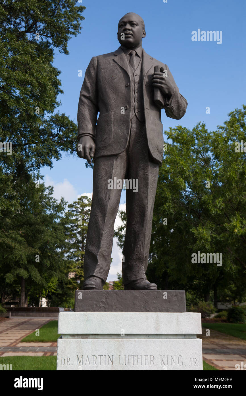 Statua del dottor Martin Luther King Jr., in Kelly Ingram Park, Birmingham, Alabama Foto Stock