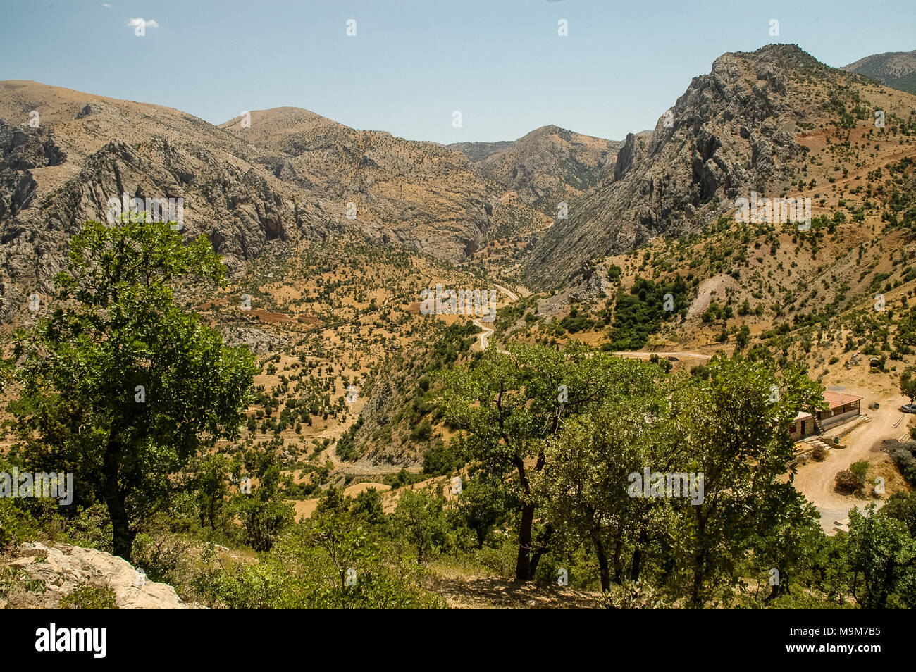 Arido, paesaggio deserta nel nord del Kurdistan, Turchia Foto Stock