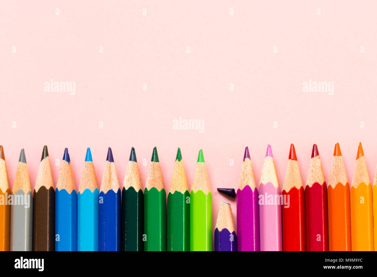 Pastelli colorati immagini e fotografie stock ad alta risoluzione - Alamy