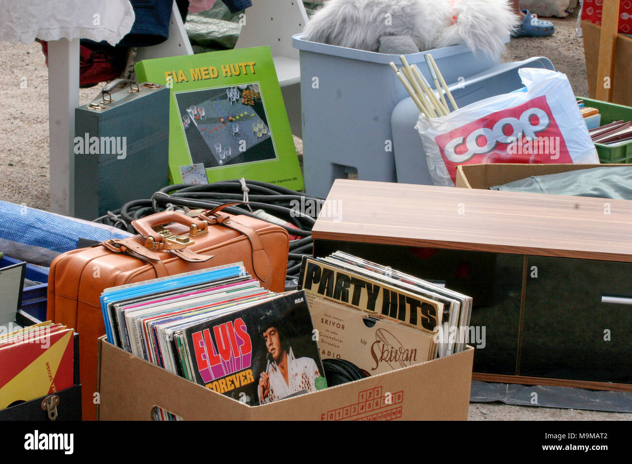 Mercato delle Pulci con vecchie cose, 2015 Foto Stock