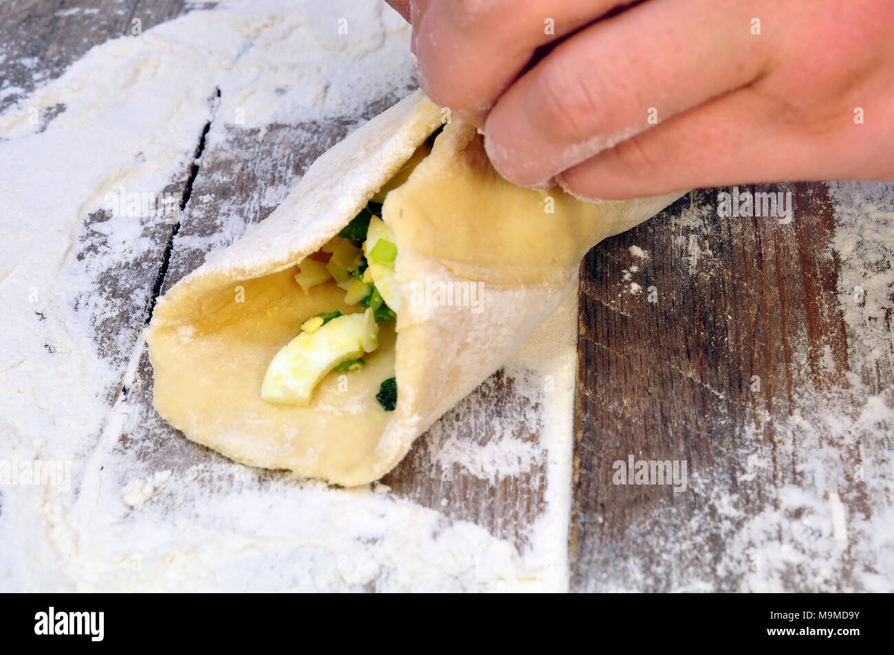 Lo Chef scolpisce patty Foto Stock