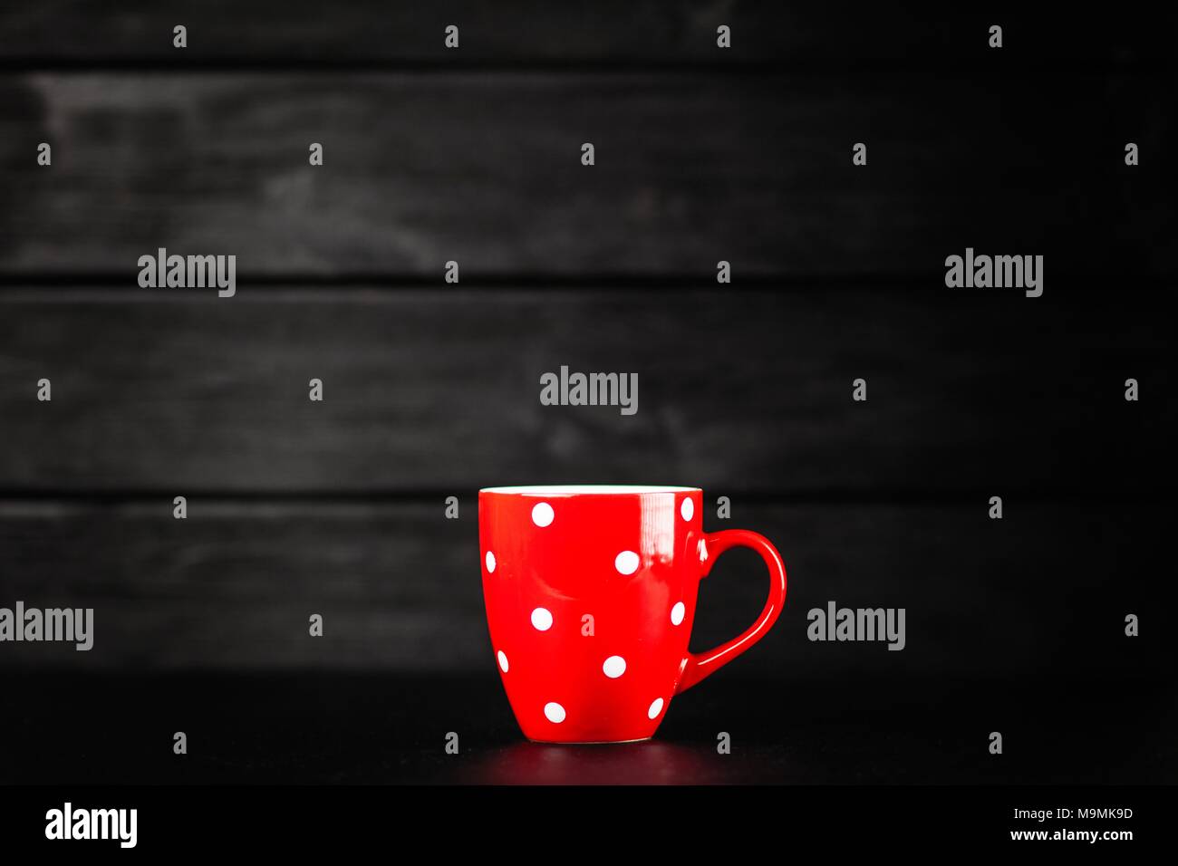 Tazza di caffè rosso Foto Stock