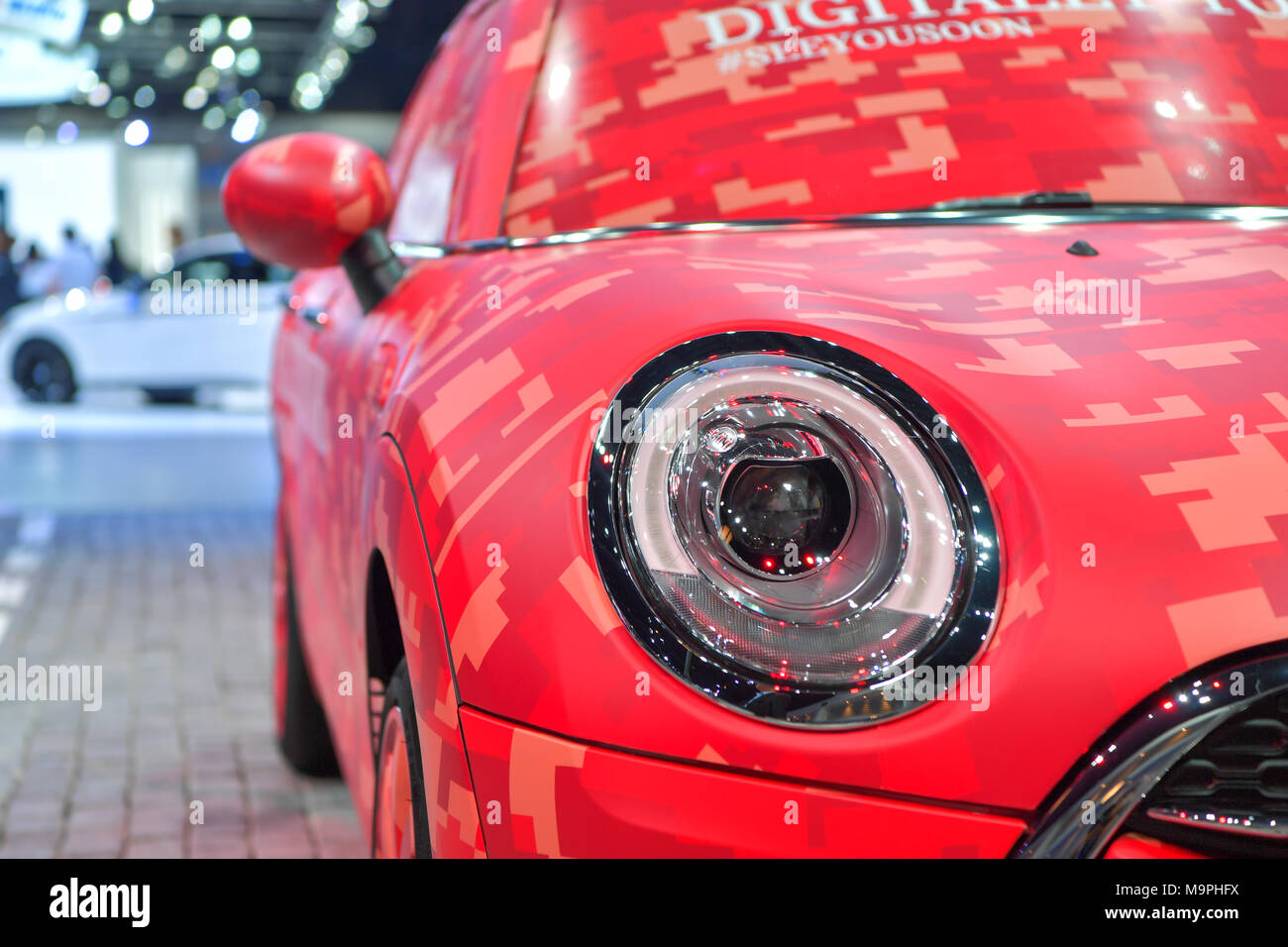 Bangkok, Tailandia. 27 Mar, 2018. MINI Cooper auto (MINI Yours personalizzate) sul display a Bangkok International Motor Show 2018 Il 27 marzo 2018 a Bangkok, in Thailandia. Credito: Chatchai Somwat/Alamy Live News Foto Stock