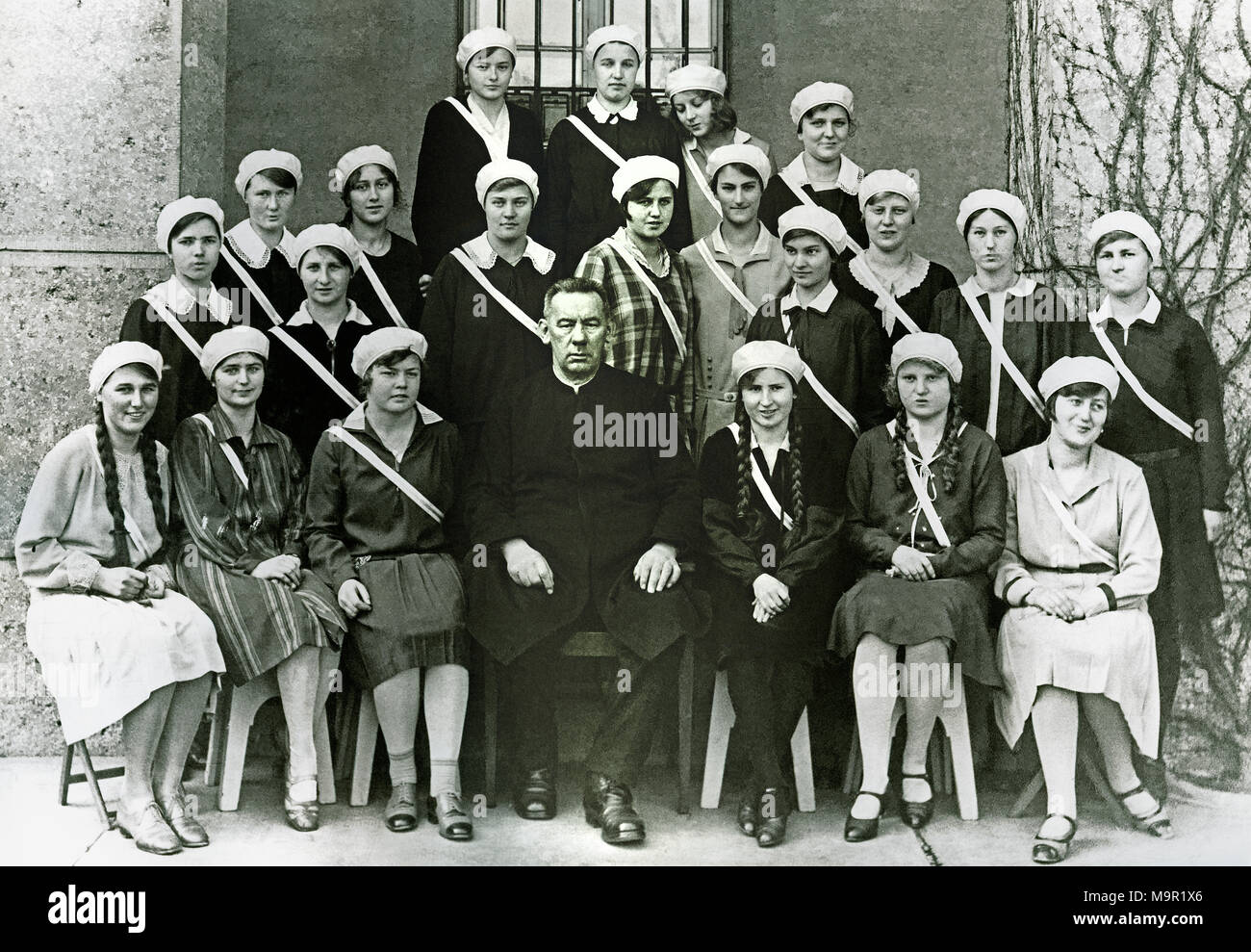 Foto di gruppo finale di classe 1930, Karolinengymnasium Rosenheim, Alta Baviera, Baviera, Germania Foto Stock