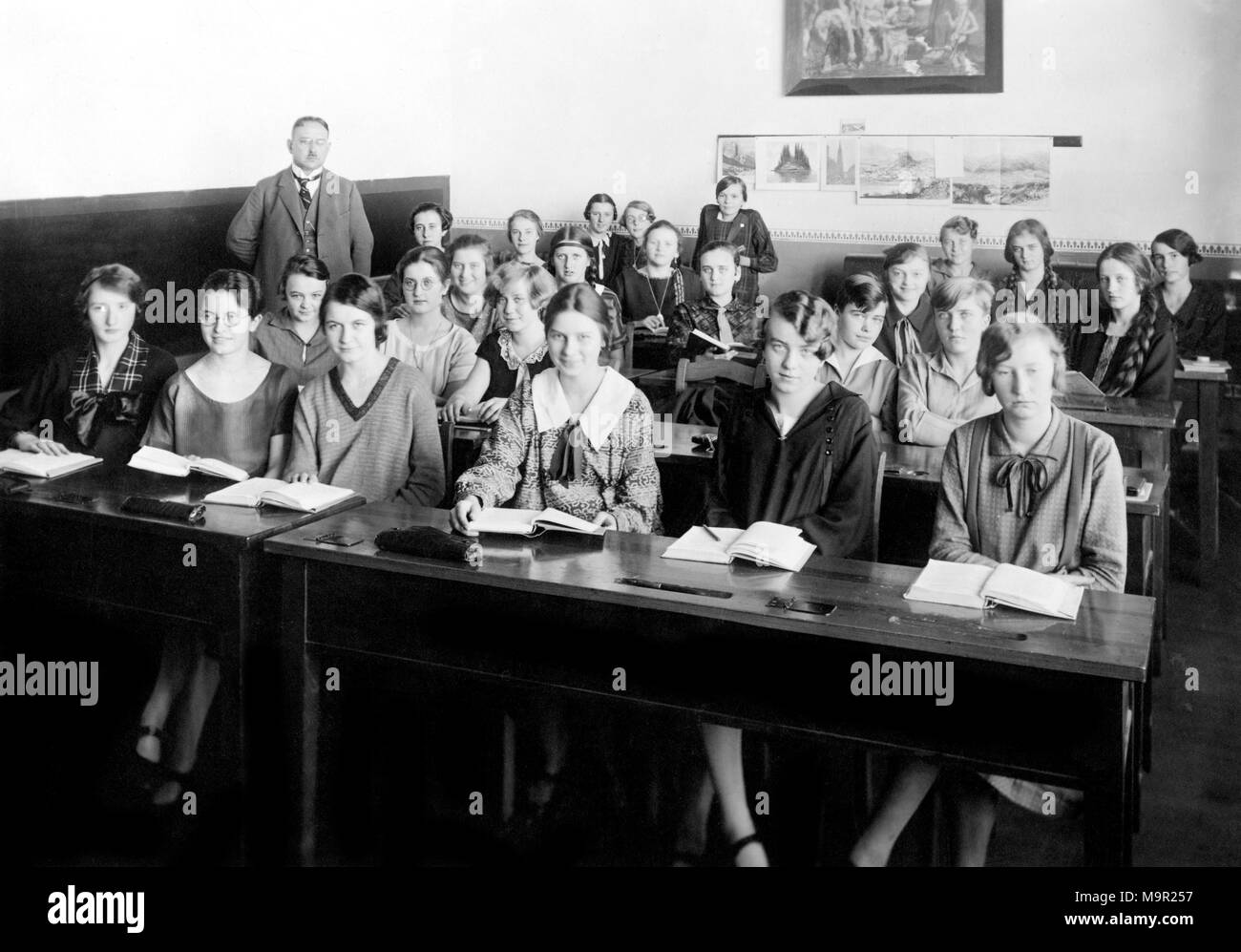 Educandato, in aula, 1930, Germania Foto Stock