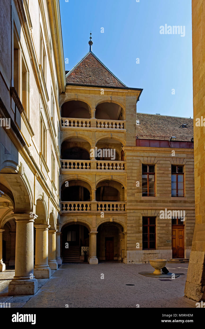 L'Europa, Svizzera, Genève, Ginevra, Ginevra, Rue de l'Hôtel de Ville, bilancio de Genève, Chancellerie d'Etat, cortile interno, portico, architettura, b Foto Stock