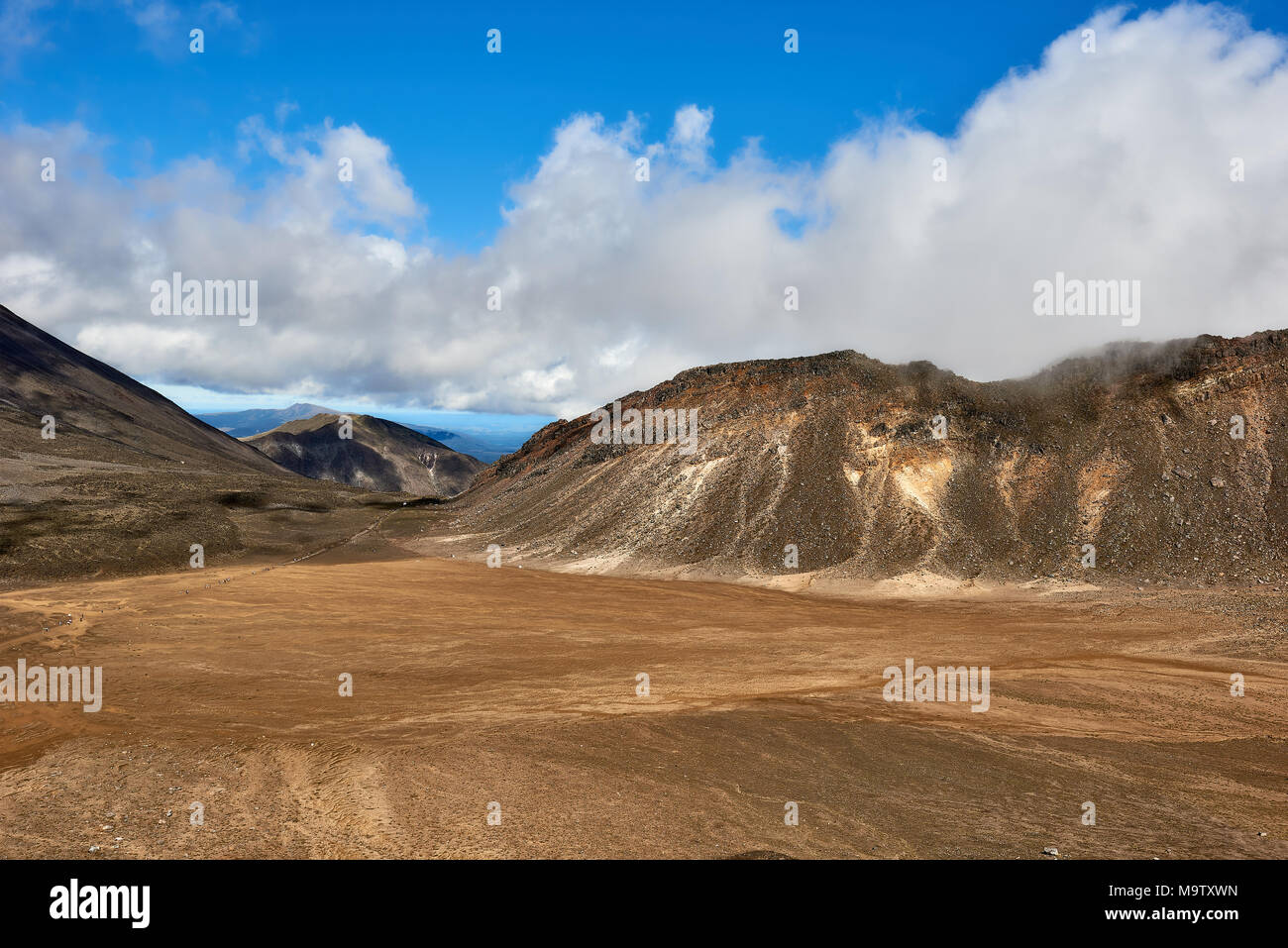 Vista lungo il sentiero del Tongariro Alpine Crossing, Nuova Zelanda Foto Stock