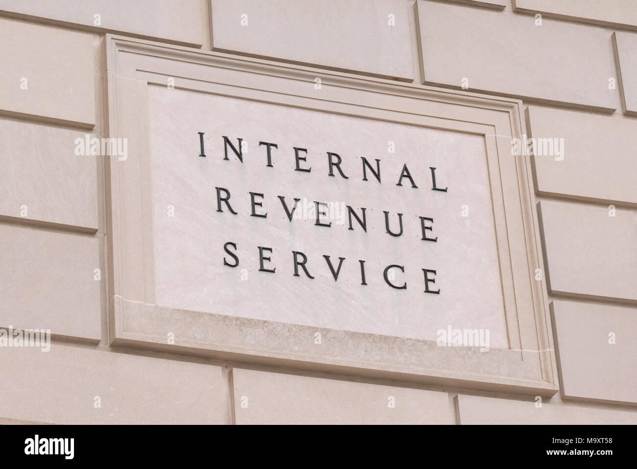 WASHINGTON, DC - MARZO 14, 2018: Internal Revenue Service segno nell'edificio IRS in Washington, DC Foto Stock