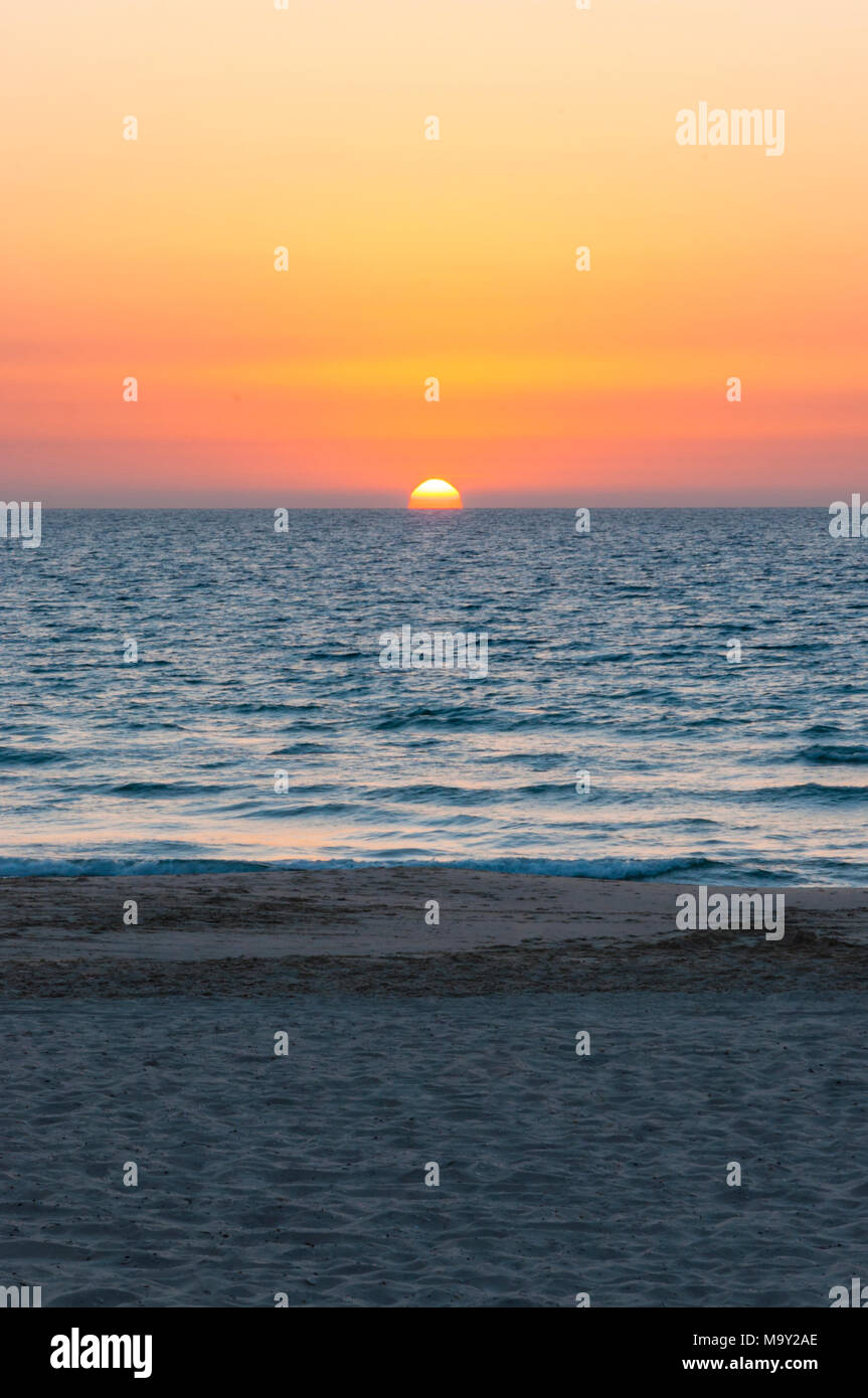 Tramonto Tramonto al mare Foto Stock