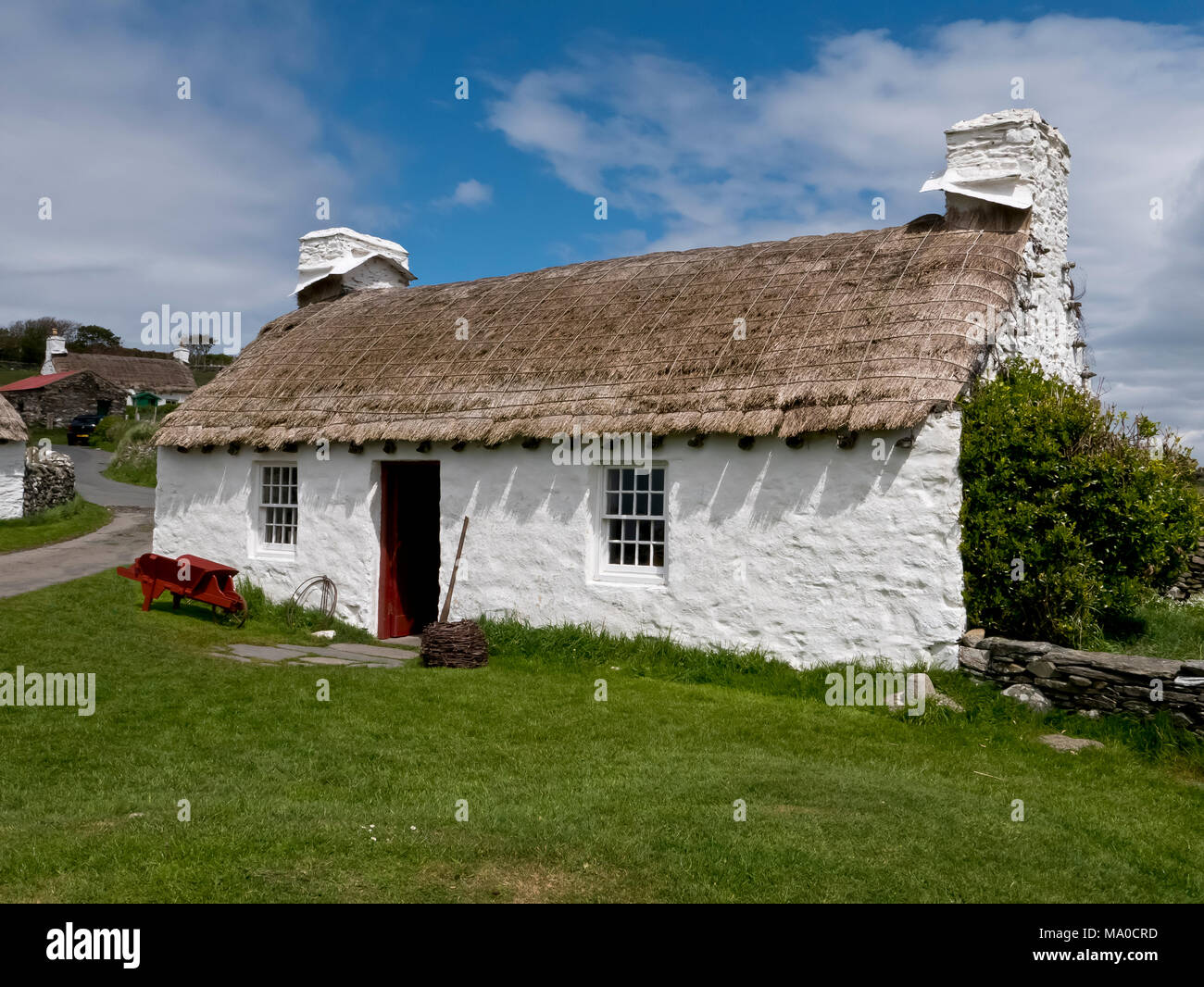 RS 8056 Harry Kelly's Cottage, Cregneash, Isola di Man, REGNO UNITO Foto Stock