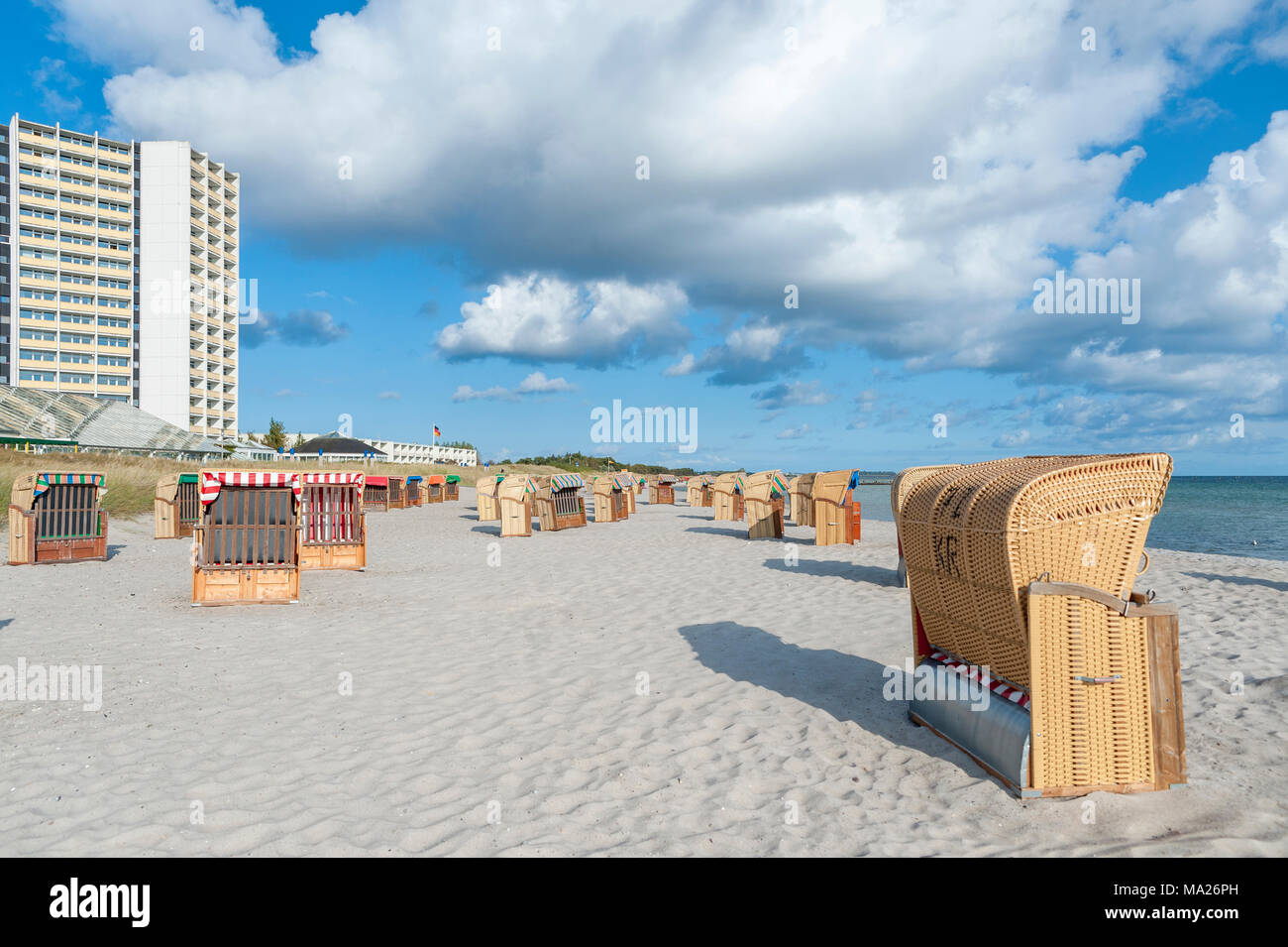 South beach con hotel e centro di vacanze IFA, Burgtiefe, Fehmarn, Mar Baltico, Schleswig-Holstein, Germania, Europa Foto Stock
