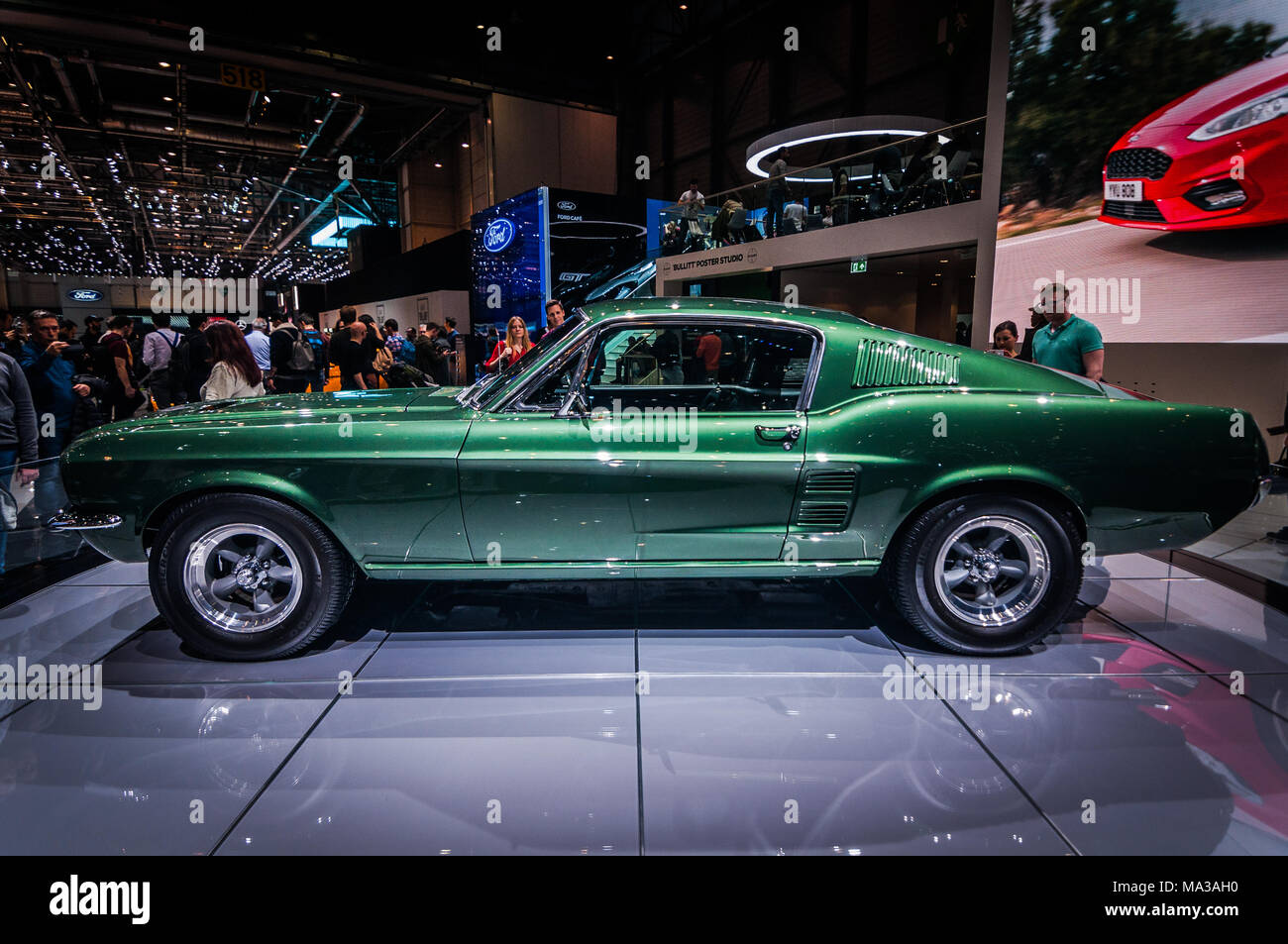 Ginevra, Svizzera - 17 Marzo 2018: Ford Mustang Bullitt 1968 Superfast sports car presentata all'88Geneva International Motor Show. Foto Stock