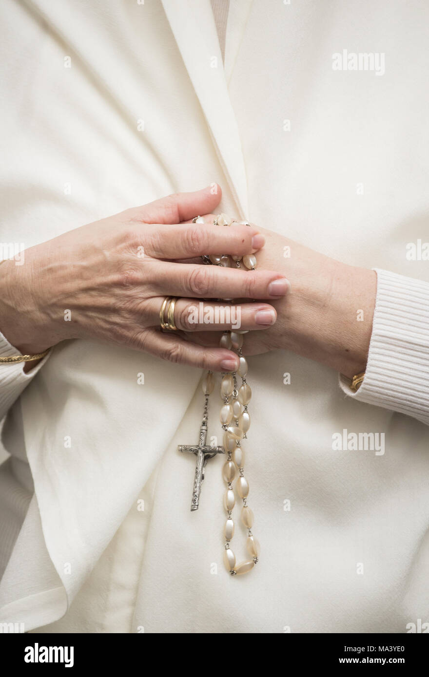 Las Palmas de Gran Canaria, Isole Canarie, Spagna. Il 30 marzo, 2018. Viernes Santo (Venerdì Santo) Processione per le strade intorno a Las Palmas cattedrale di Gran Canaria. Credito: ALAN DAWSON/Alamy Live News Foto Stock