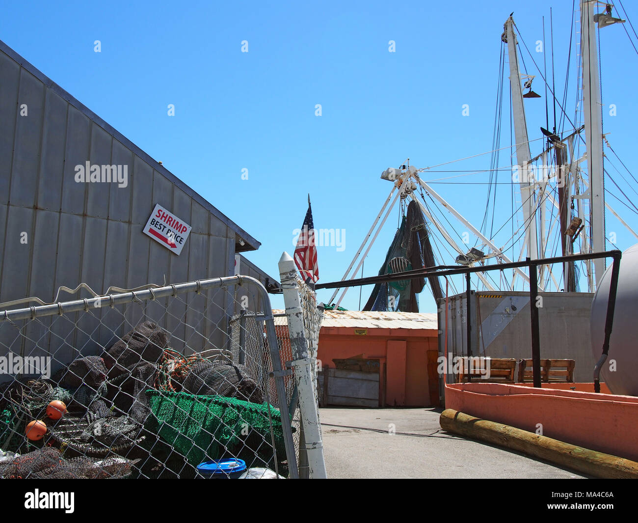 Industria Shrimping scena su San Carlos Isola, Fort Myers, FL © Katharine Andriotis Foto Stock