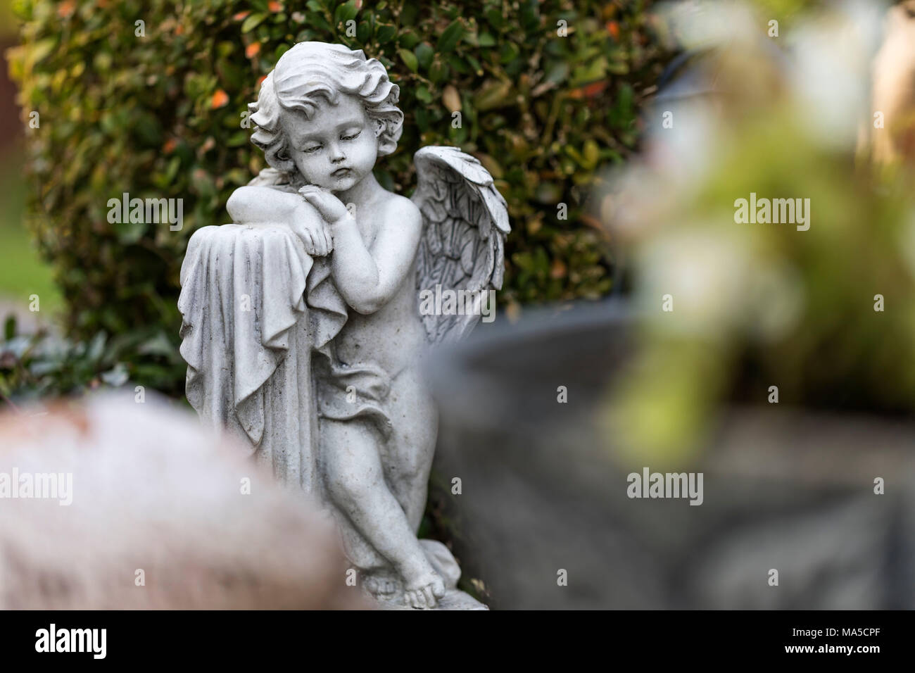 Figura di angelo, Heppenser Friedhof (cimitero), Wilhelmshaven, Foto Stock