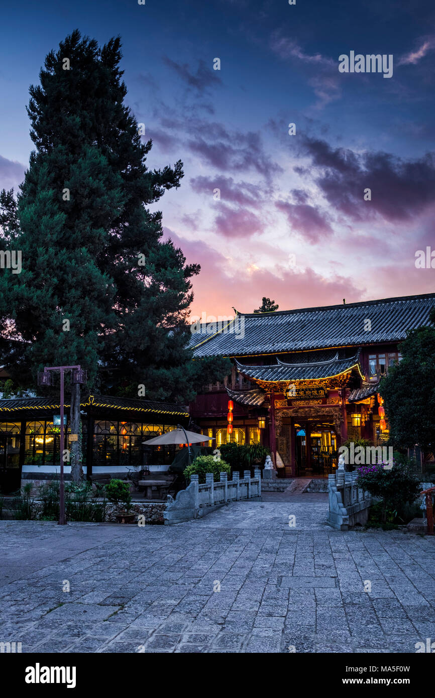 Città vecchia di Lijiang, nella provincia dello Yunnan in Cina, Asia, Asia, Asia orientale, Estremo Oriente Foto Stock