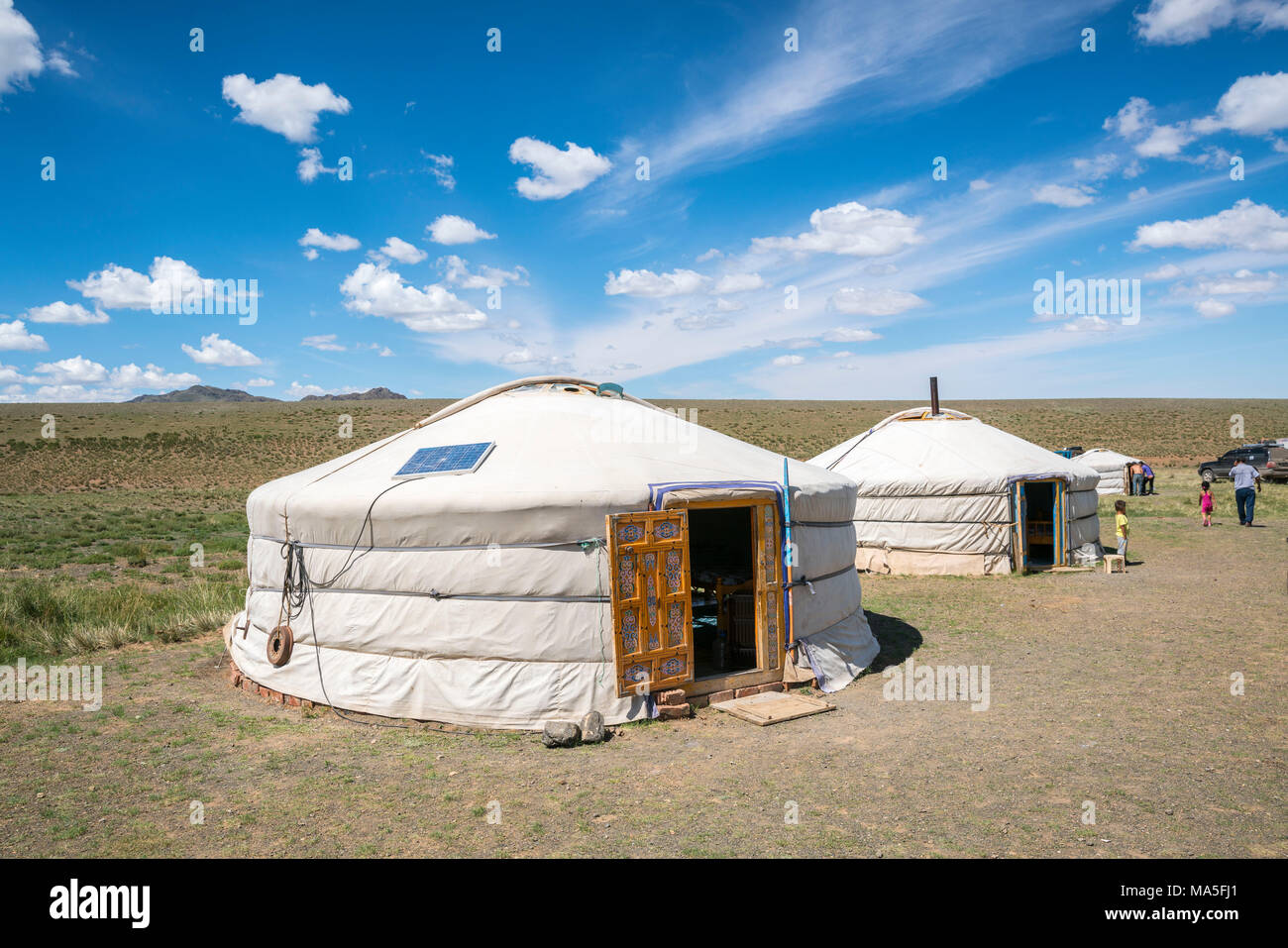 Tradizionale mongola gers nomadi. Bayandalai distretto, a sud della provincia di Gobi, Mongolia. Foto Stock