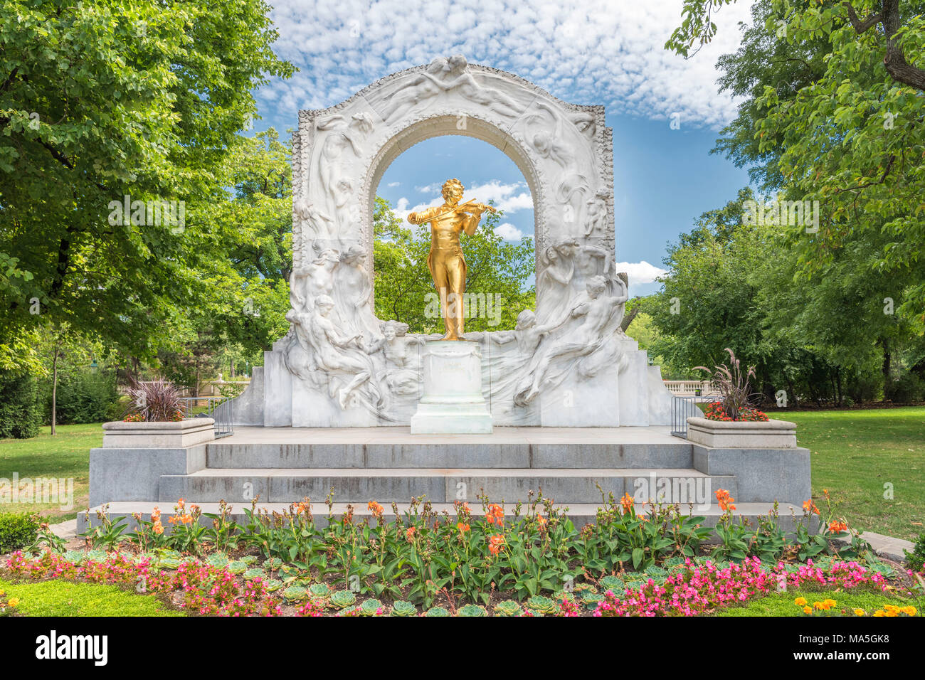 Vienna, Austria, l'Europa. Johann Strauss monumento della città di Vienna Park Foto Stock