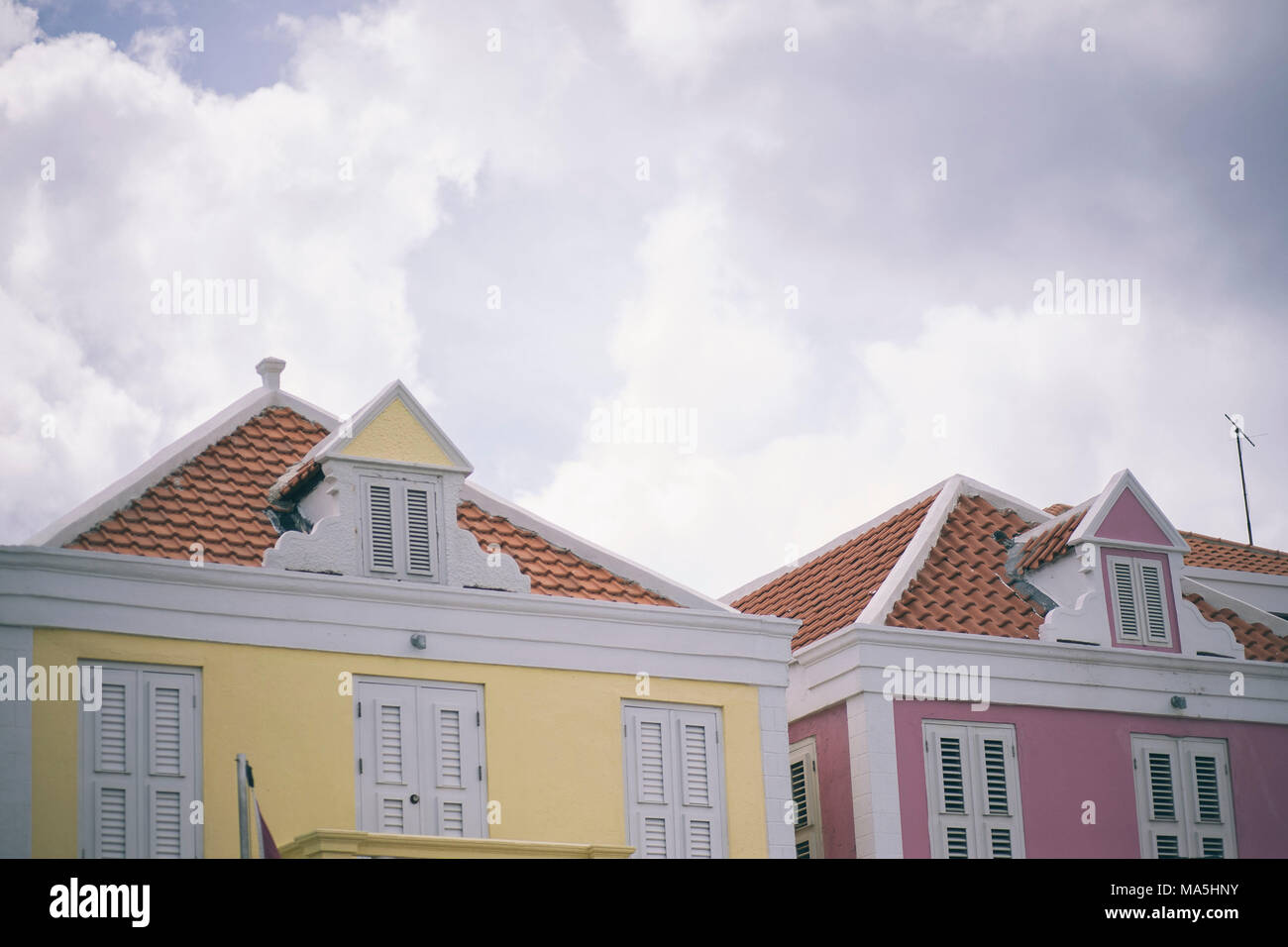 Case di colore in willemstad, isola di curazao Foto Stock