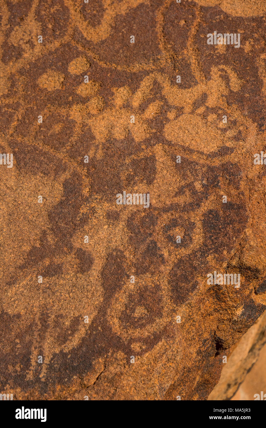 Antiche incisioni rupestri, patrimonio mondiale dell'Unesco, Twyfelfontein, Namibia Foto Stock