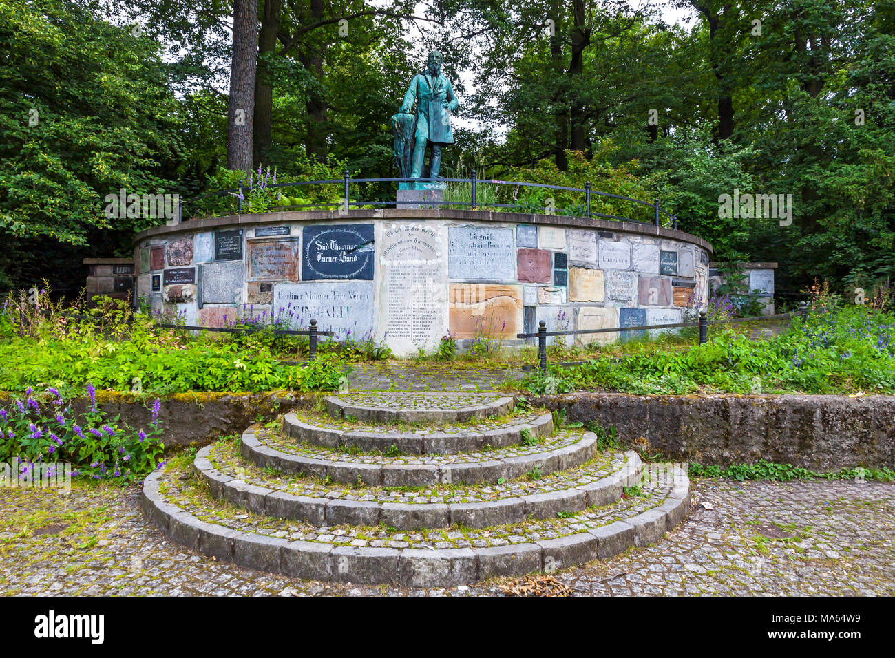 Un monumento di Friedrich Ludwig Jahn, Ginnastica tedesco educatore. Noto come Turnvater Jahn (il significato di "padre di ginnastica' Jahn) Foto Stock