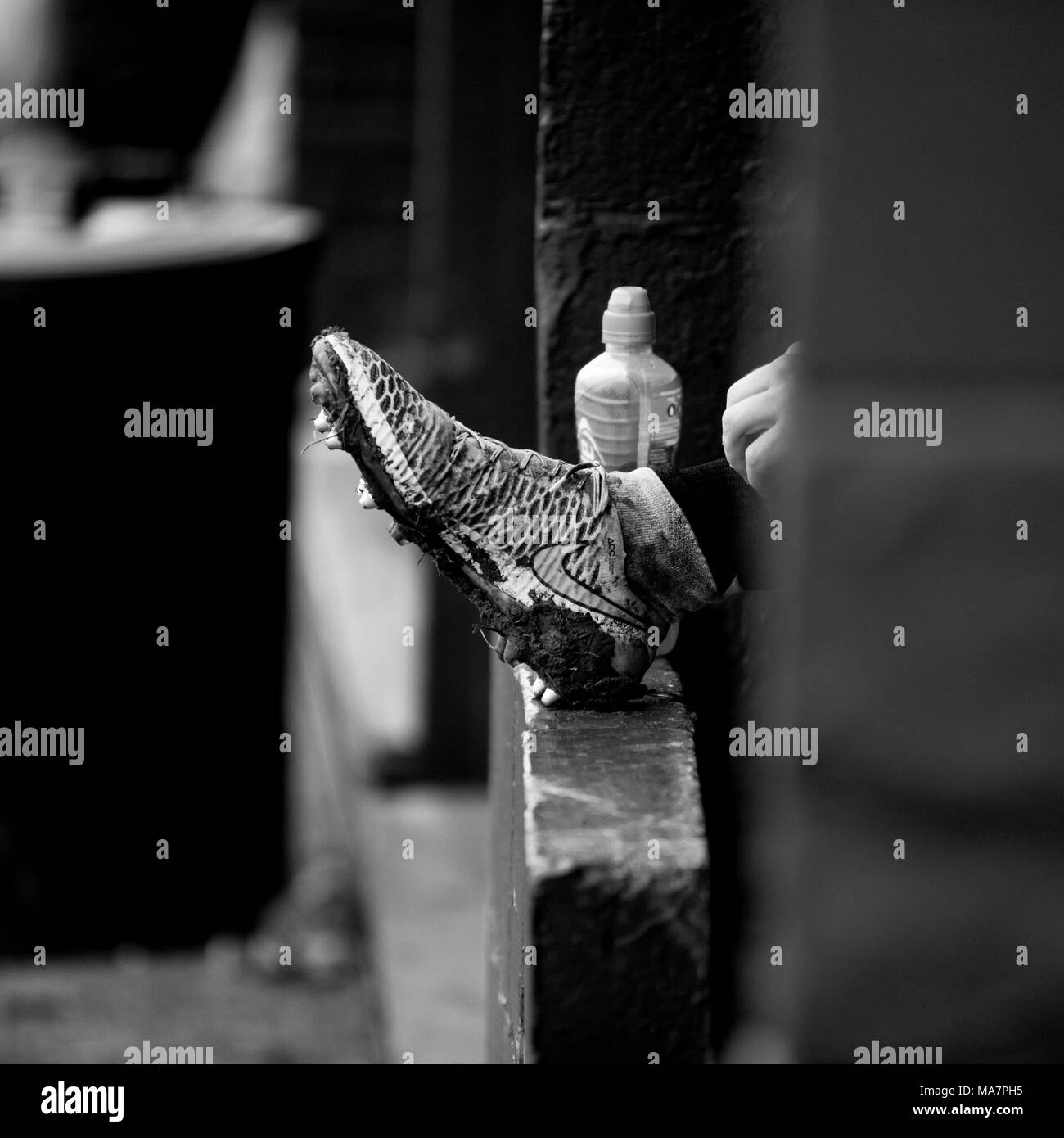 Gli scarpini da calcio in piroga Foto Stock