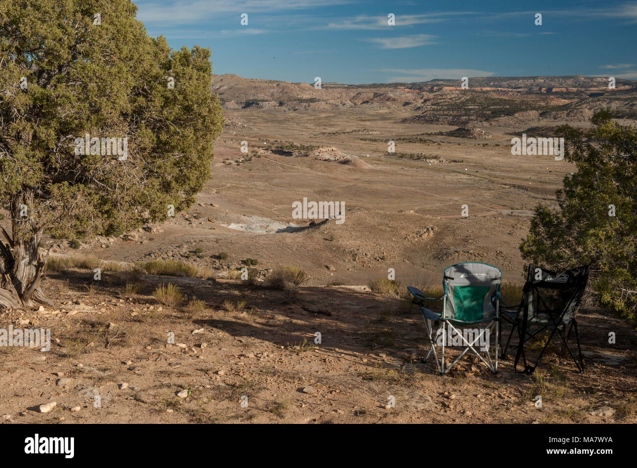 Valle di coniglio, Colorado, solo a due miglia dall'Utah State linea, come si vede da una delle 'N' campeggi sul cerchio al di sopra di esso. Foto Stock