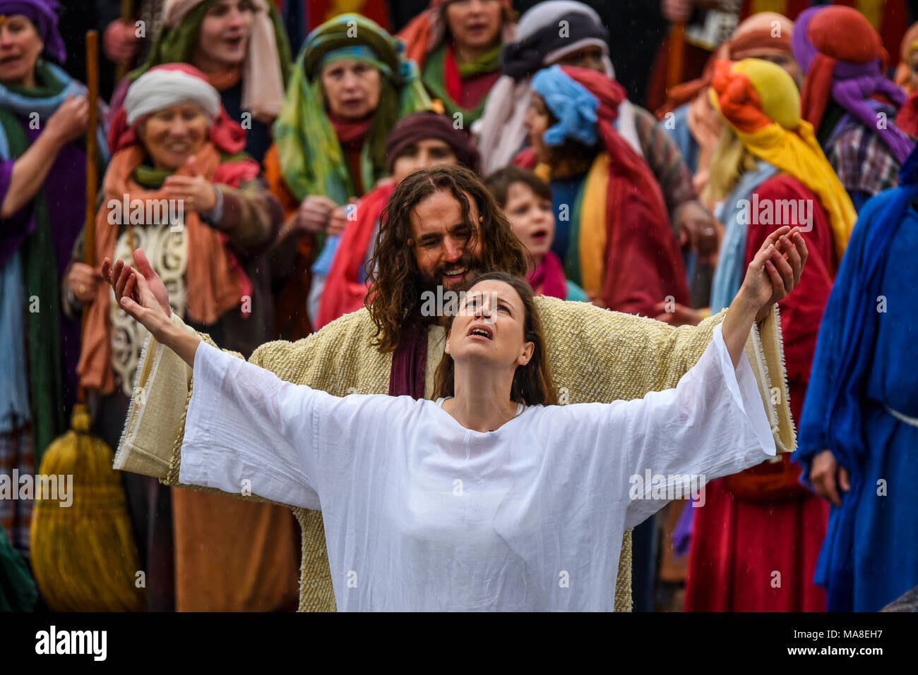 Wintershall CIO ritratto la passione e la risurrezione di Gesù Cristo, usando Trafalgar Square come uno stadio. Cristo è svolto da James Burke-Dunsmore Foto Stock