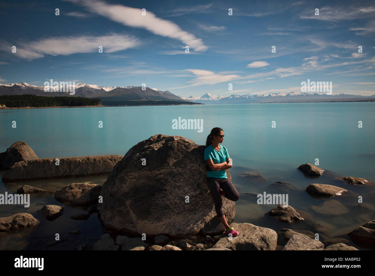 Incontaminato Lago Pukaki, guardando a Mount Cook, isola del Sud, Nuova Zelanda Foto Stock