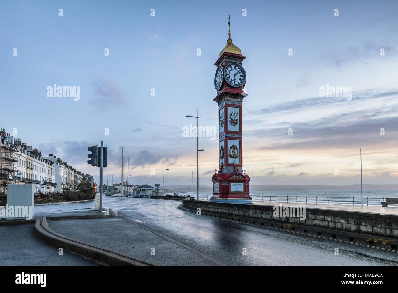 Il Giubileo la Torre dell Orologio sul lungomare a Weymouth nel Dorset, Inghilterra, Regno Unito. Costruito nel 1887 per contrassegnare il Giubileo d oro della regina Victoria del Regno. Foto Stock