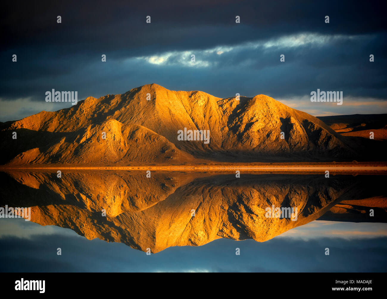 Il Re Lear picco in South Jackson Mountrain deserto in Black Rock Desert National Conservation Area e deserto. Nevada Foto Stock