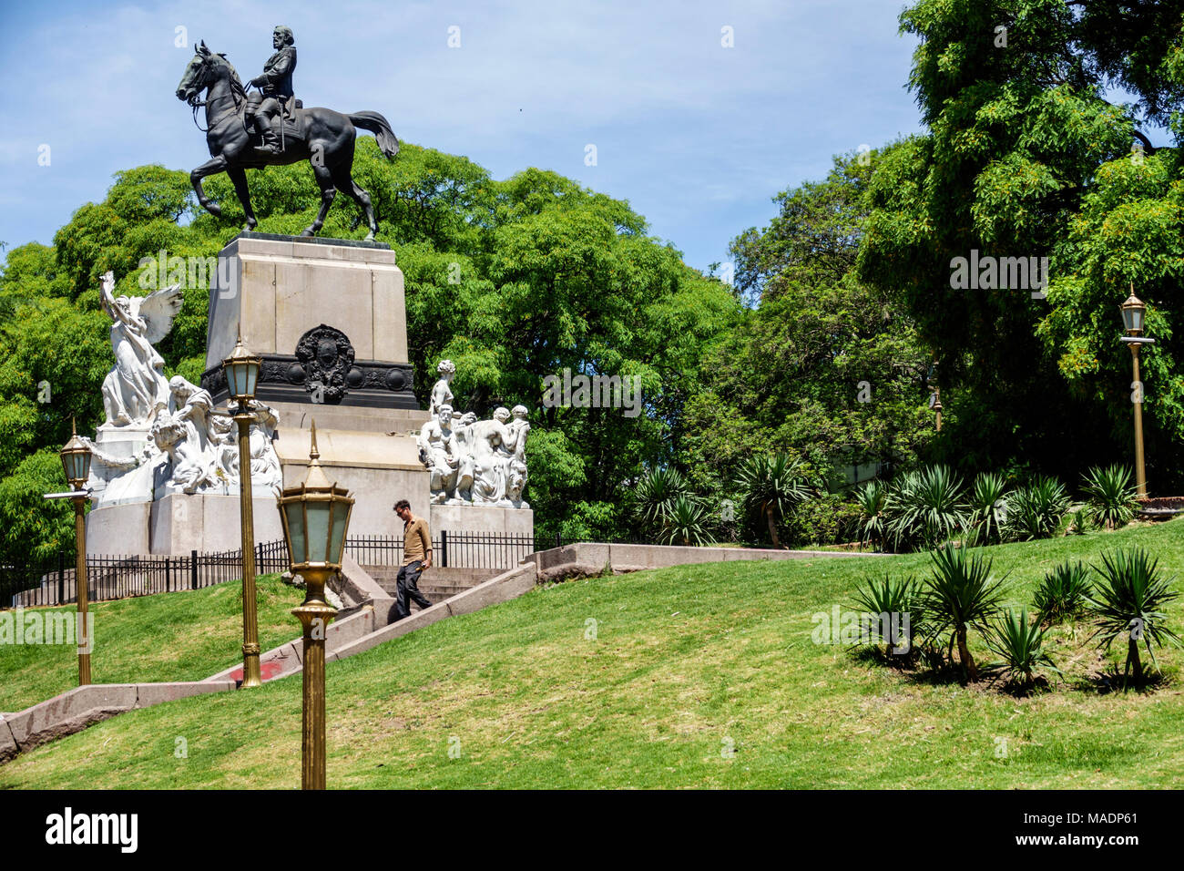 Buenos Aires Argentina,Recoleta,Plaza Mitre,parco,statua,monumento a Bartolome Mitre,monumento,equestre,ispanico,ARG171130234 Foto Stock