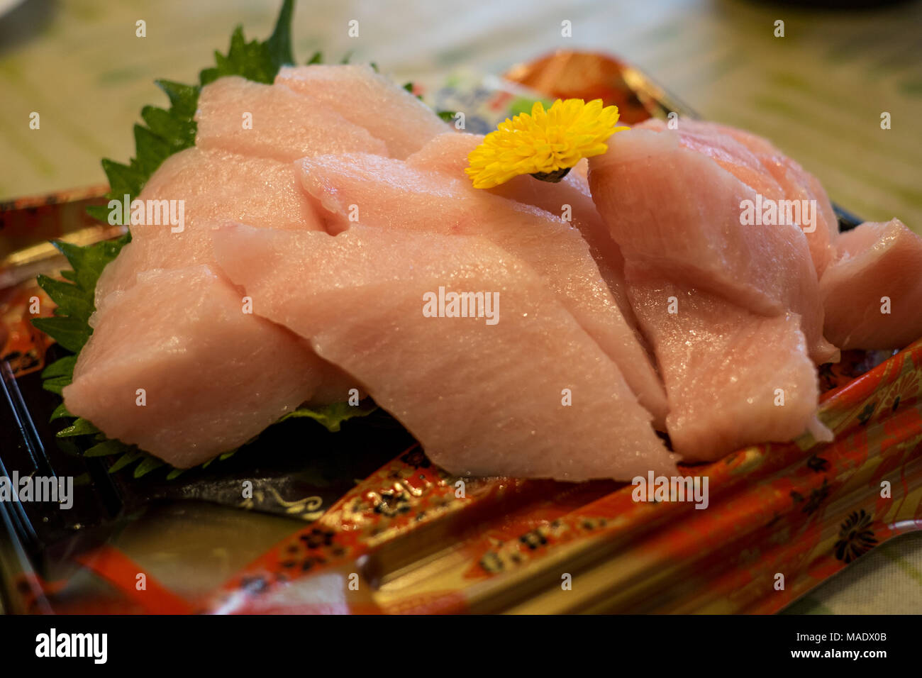 Tonno giapponese Totoro un alto grado di pesce che è alto nel contenuto di grasso Foto Stock