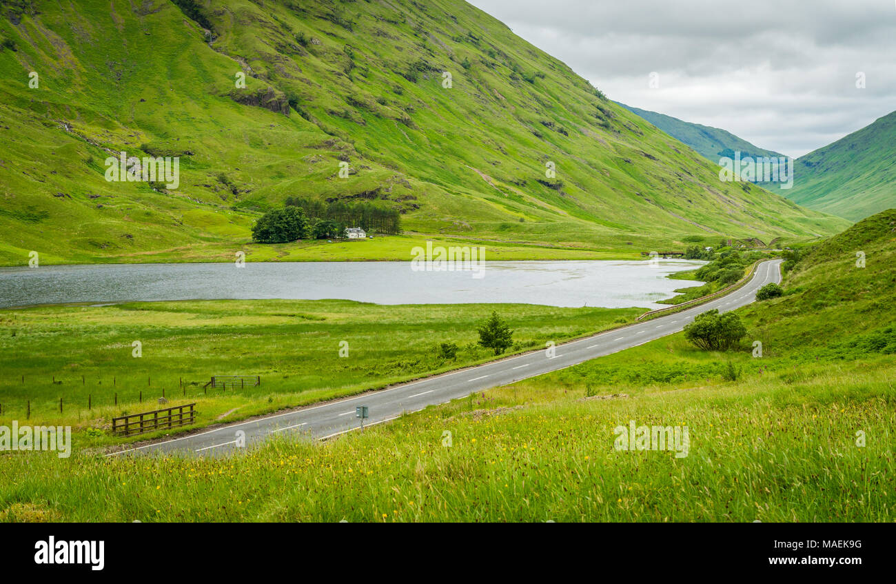 Vista panoramica di Glencoe, nel Lochaber area delle Highlands Scozzesi. Foto Stock