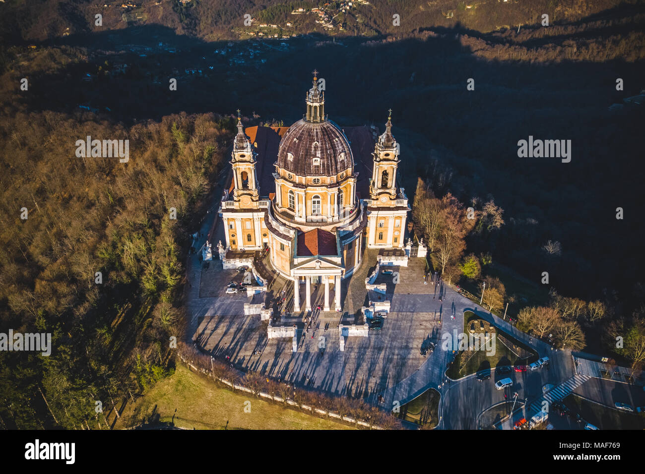 Fotografie aeree della Basilica di Superga.La Basilica di Superga è una chiesa nelle vicinanze di Torino. Foto: Alessandro Bosio/Alamy Foto Stock