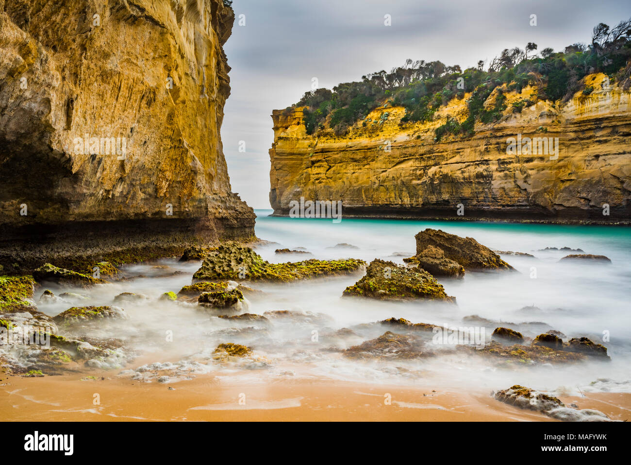 Alla Gola Loch Ard lungo la Great Ocean Road in Victoria, Australia Foto Stock