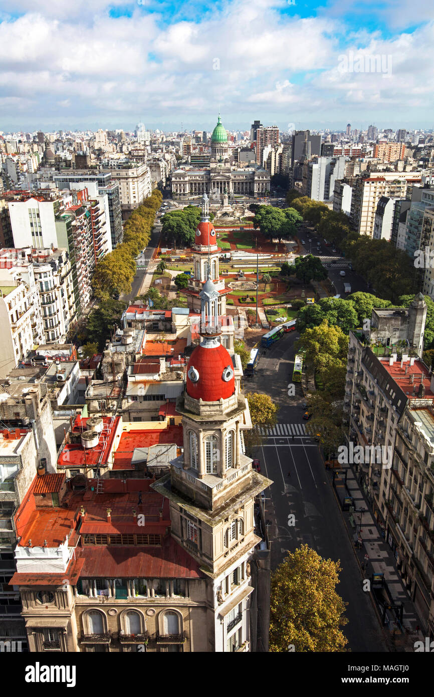 Vista da sopra il Congressional Plaza e la Nazionale Argentina congresso. Monserrat, Buenos Aires, Argentina. Foto Stock