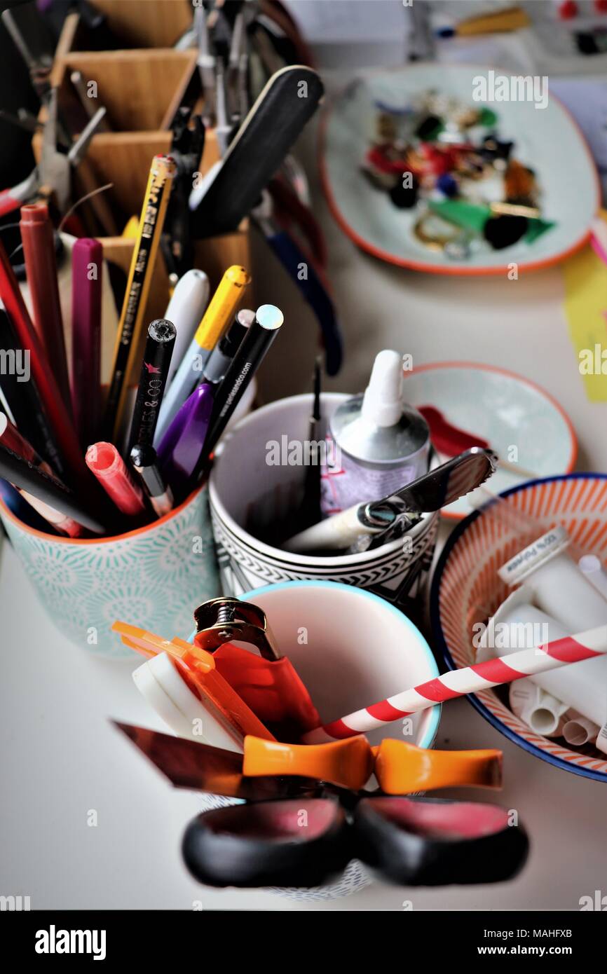 Una selezione di strumenti utilizzati in gioielleria Foto Stock