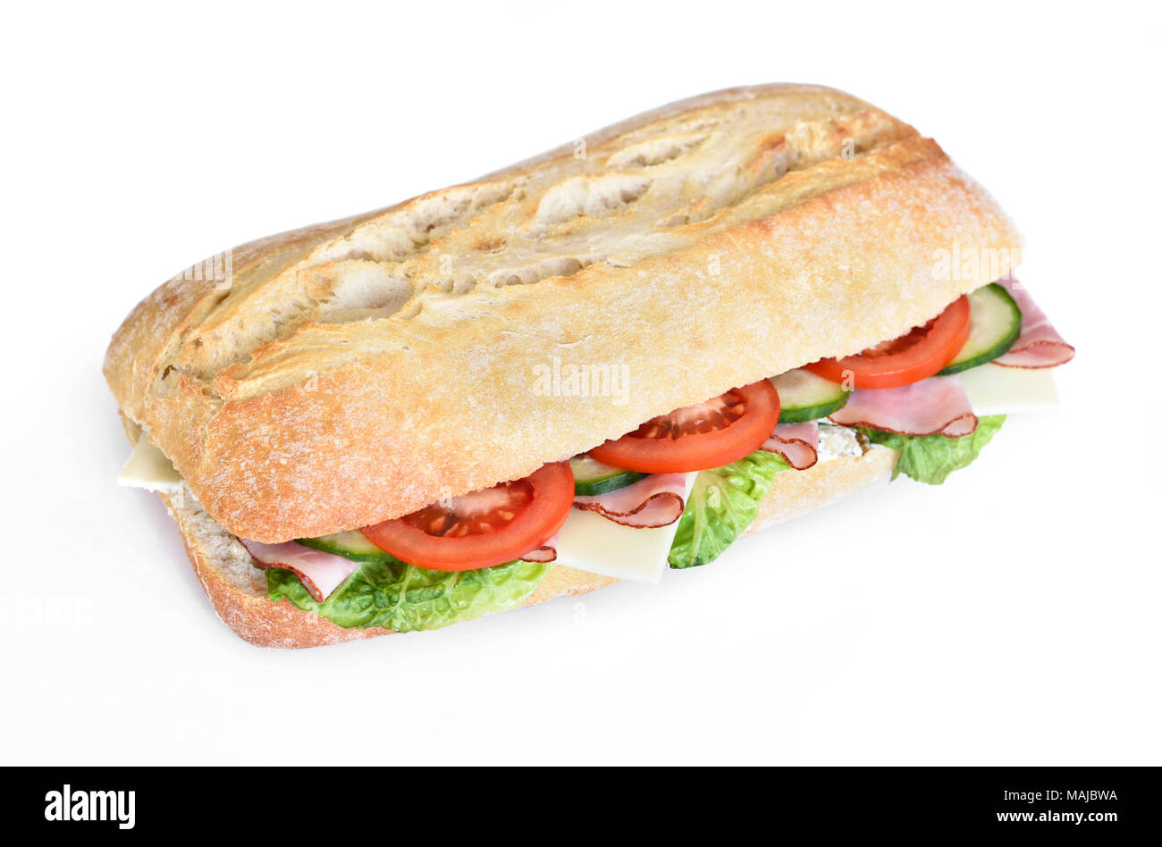 La ciabatta delizioso sandwich con pomodori freschi, prosciutto e formaggio. Sandwich di insalata o baguette, isolato su sfondo bianco. Club sandwich. Foto Stock