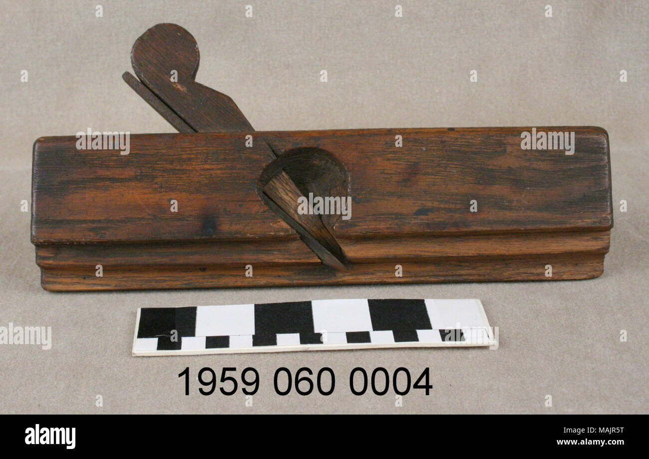 Un di legno fatti a mano dimezzando piano. Titolo: in legno realizzati a mano piano di dimezzamento . circa 1830. Foto Stock