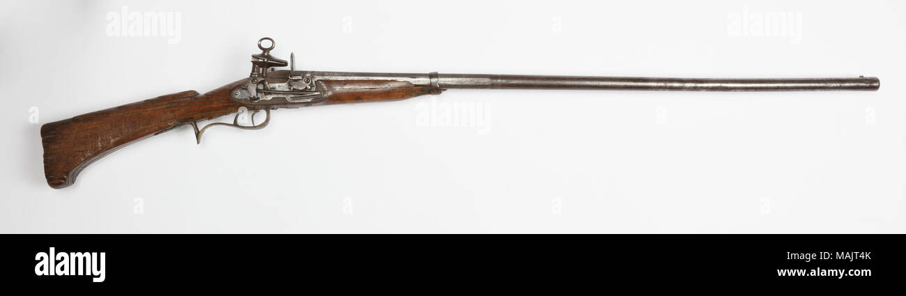 Una luce di spagnolo moschetto o escopeta coloniale. Questi moschetti erano utilizzati al braccio delle truppe spagnole in America settentrionale e centrale la metà e la fine del XVIII secolo. Titolo: Spagnolo Escopeta Flintlock moschetto . tra 1780 e 1799. Ybarzabal [?] Foto Stock