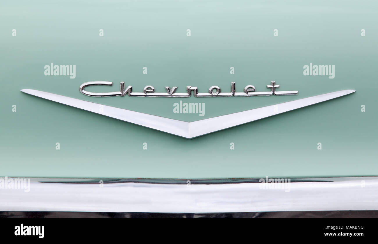 Classic Chevrolet logo chevron, badge o ornamento del cofano Foto Stock